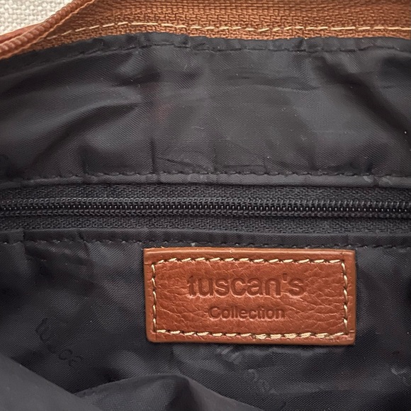 Tuscan’s Collection Genuine Leather Tan Brown Hobo Golden Hardware  Shoulder Bag - Picture 12 of 15